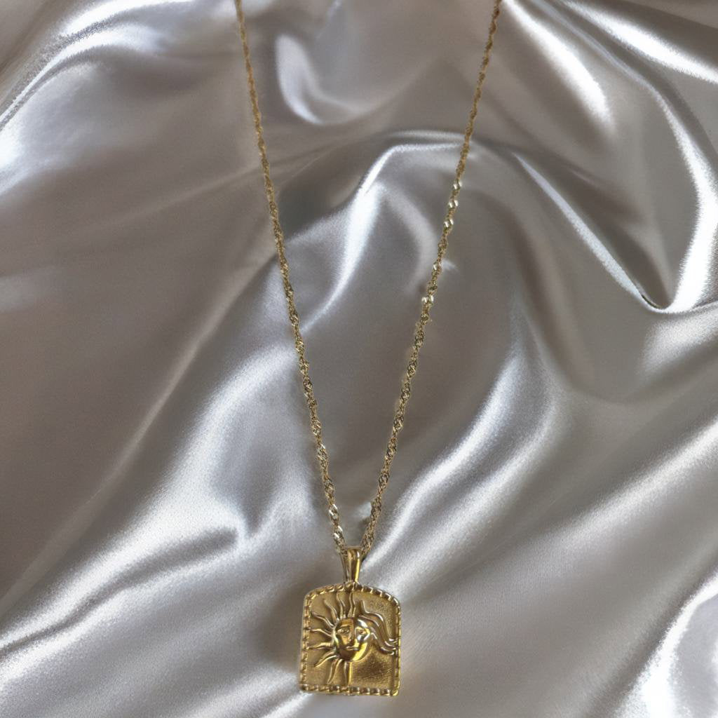 Sun Pendant Necklace-18k Gold Plated